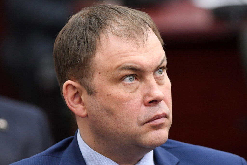 Илья Середюк во время пресс-конференции губернатора Кемеровской области Сергея Цивилева, Кемерово, 2019 год.