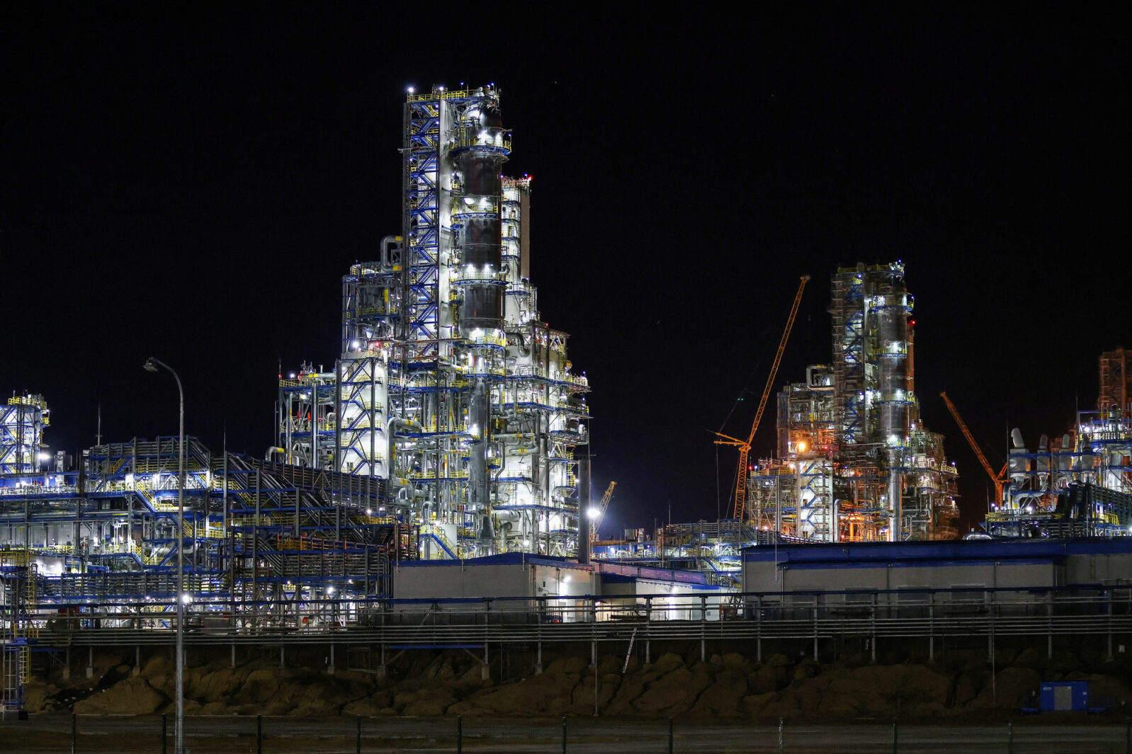 Амурский газоперерабатывающий завод «Газпрома» рядом с городом Свободный в Амурской области